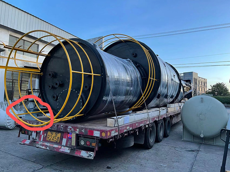 發(fā)往安徽合肥HDPE儲罐的出貨中